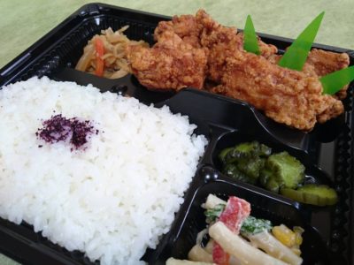 鶏唐揚弁当