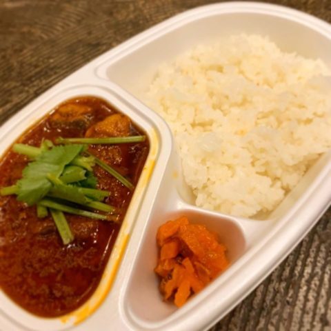 スパイシー鯖カレー